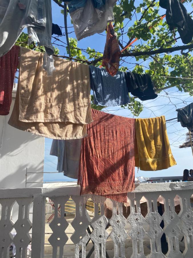 Shotgun Hostel & Guesthouse Vuno Dış mekan fotoğraf