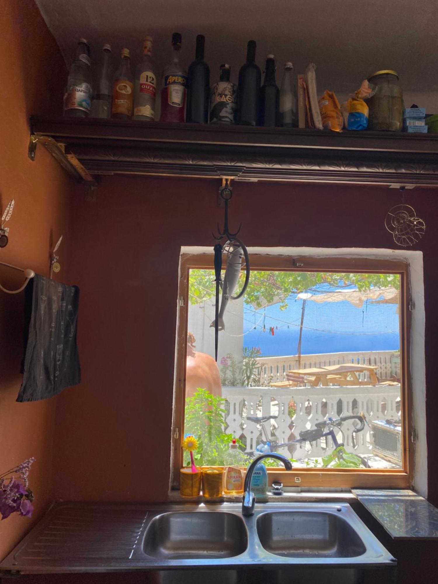 Shotgun Hostel & Guesthouse Vuno Dış mekan fotoğraf