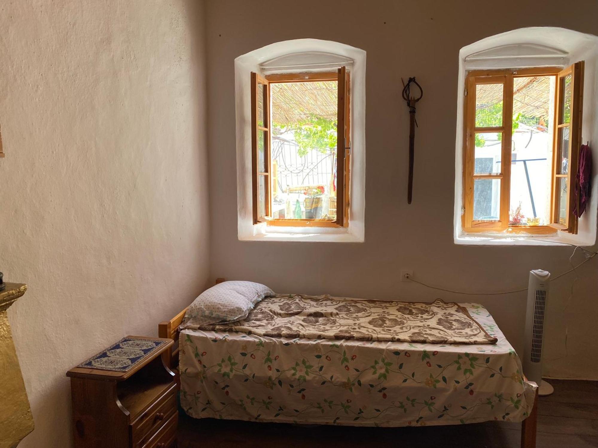 Shotgun Hostel & Guesthouse Vuno Dış mekan fotoğraf